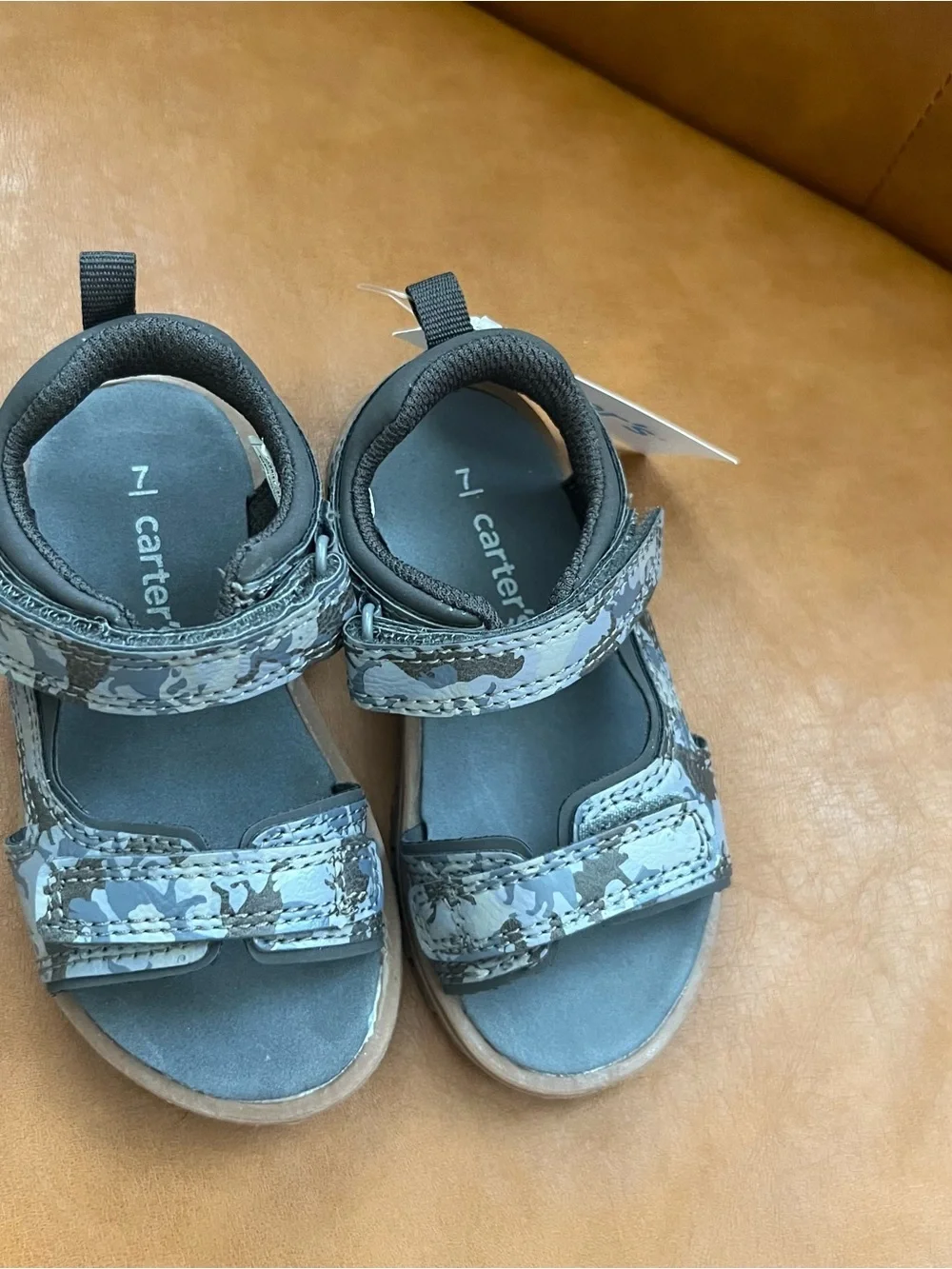 Carter’s Gabriel Kids Boys Gray Camo Sandals Comfortable Hook & Loop Straps Sz 7